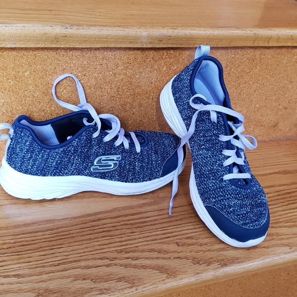 Skechers Girl's Sneakers - Picture 3 of 7